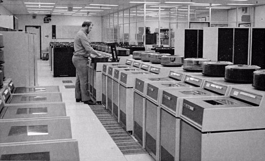 The central computer room, Canberra, 1985.