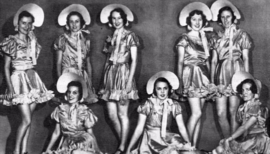 Dancers of the Sydney branch Stardust review, April 1938.